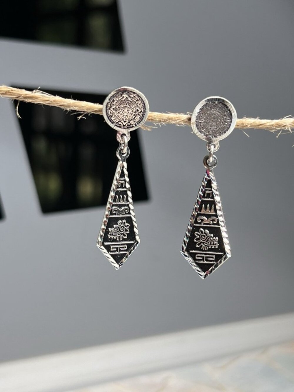 Handcrafted Mexico 950 Silver Aztec Calendar Quetzalcoatl Dangle Earrings